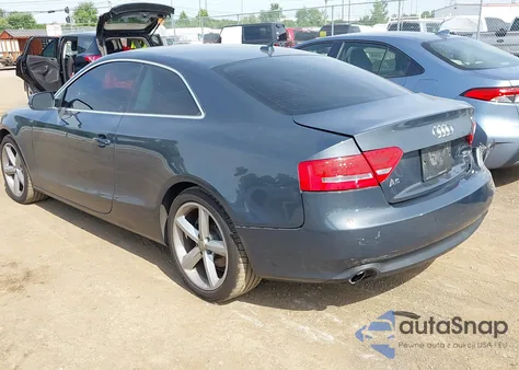 2010 Audi A5 3.2 Premium Plus from USA, damaged, VIN WAUVKAFR3AA081323